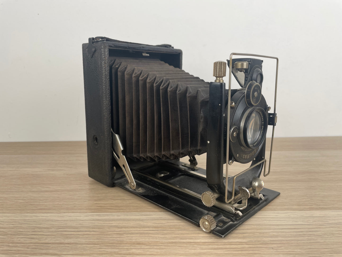 Antica Fotocamera A Soffietto Obiettivo Compur Macchina Fotografica Epoca Nero