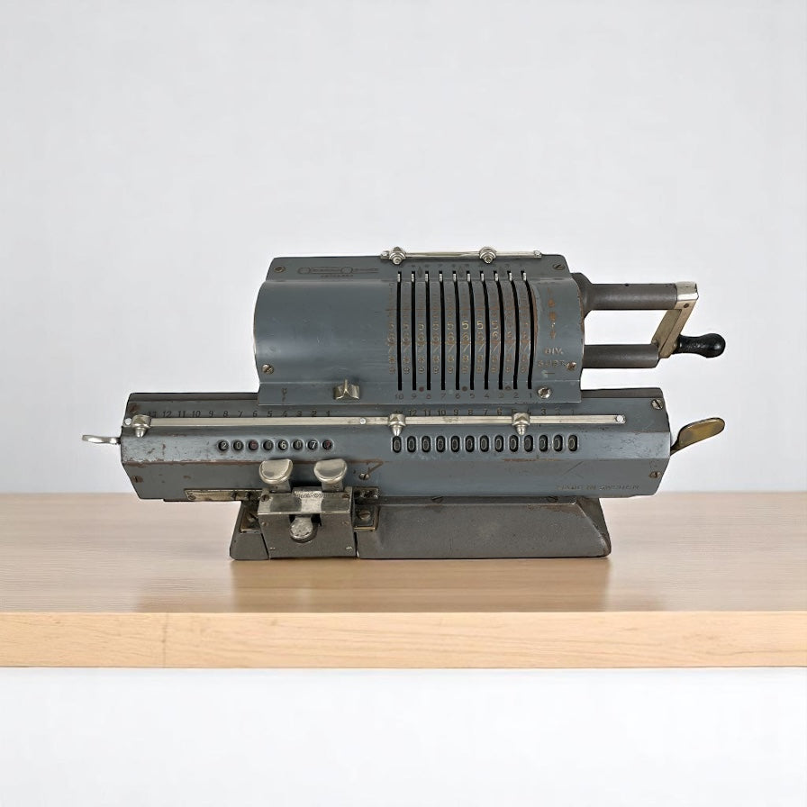 Antica E Rara Calcolatrice Manuale Original Odhner Made In Sweden Vintage Epoca