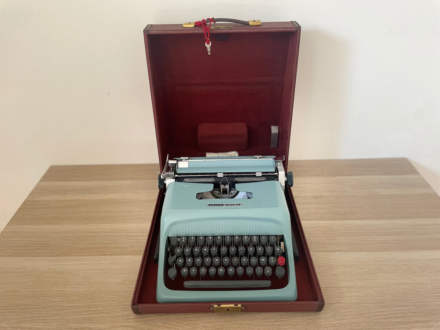 Macchina Da Scrivere Olivetti Studio 44 Vintage Epoca Nizzoli Anni 50 Custodia