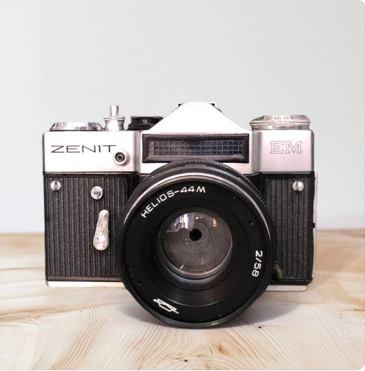 Fotocamera Analogica Zenit EM URSS Vintage Anni 80 Reflex 35mm Obiettivo Helios