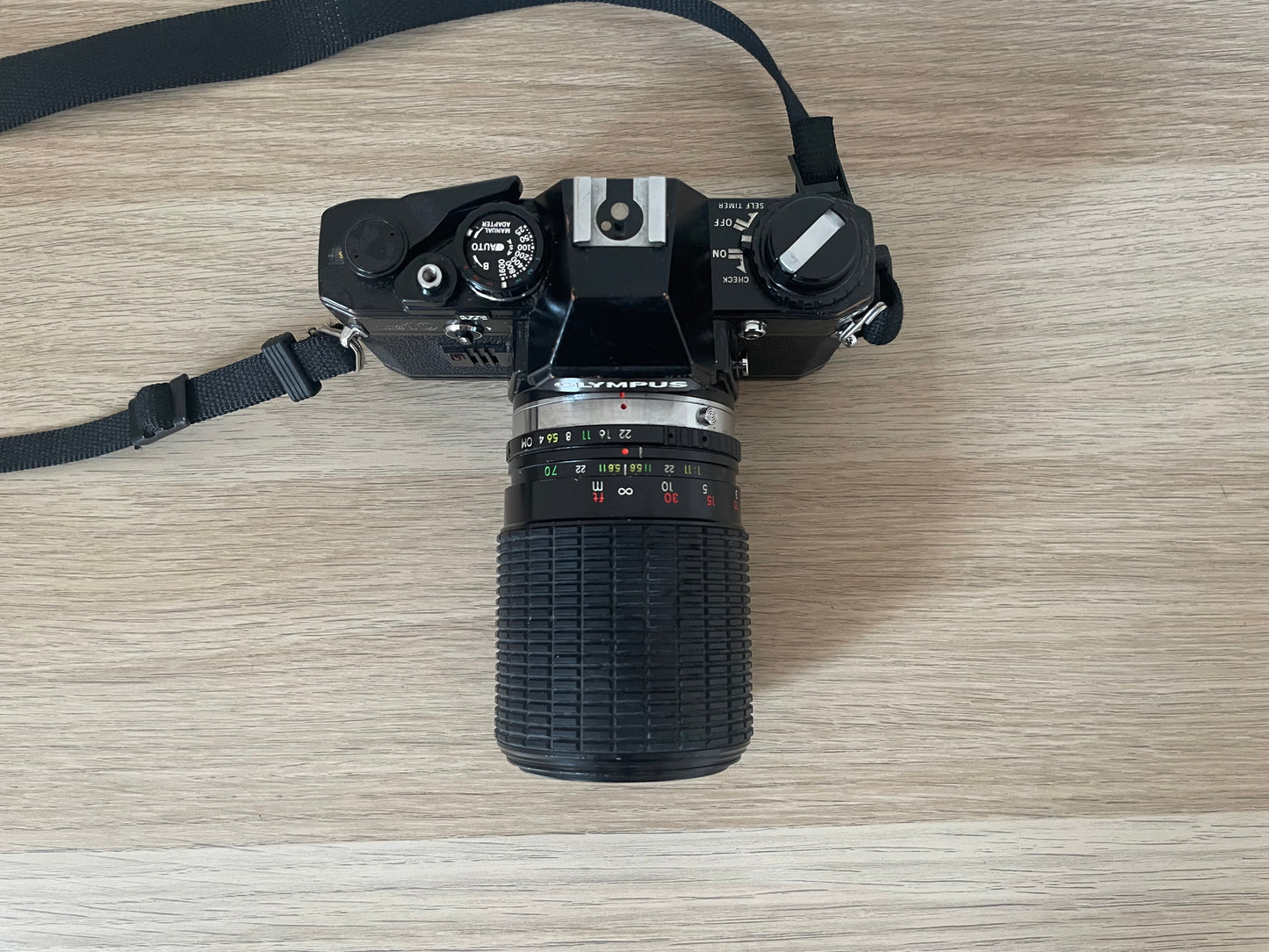 Fotocamera Analogica Olympus OM-10 Con Obiettivo Maginon f70-120mm Reflex 35mm