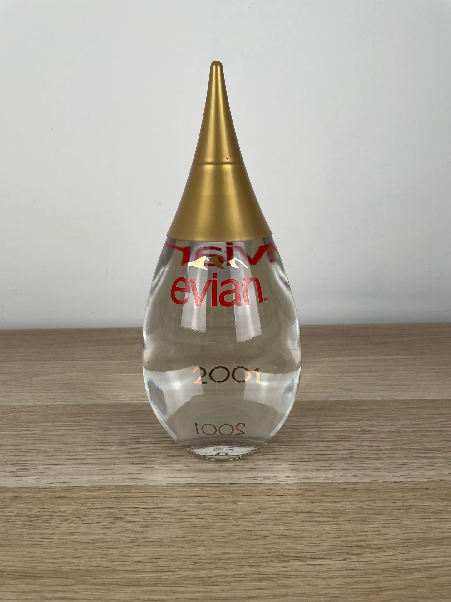 Bottiglia Promozionale Goccia Acqua Evian Anno 2001 Serie Limitata Teardrop Raro