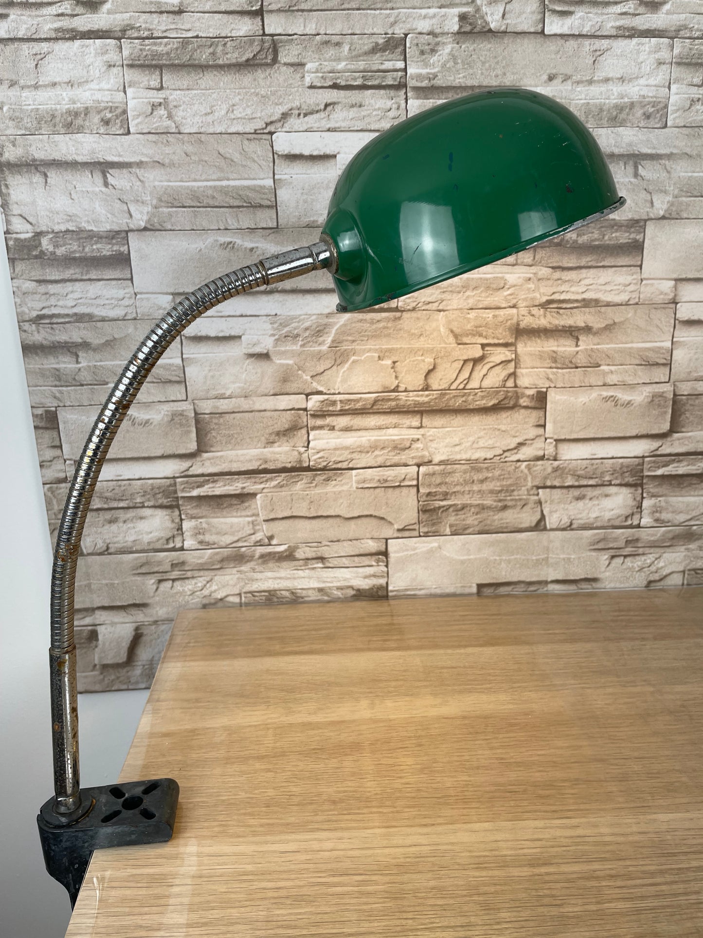 Lampada Vintage Da Tavolo Snodabile Anni 70 Industriale Verde Con Morsetto