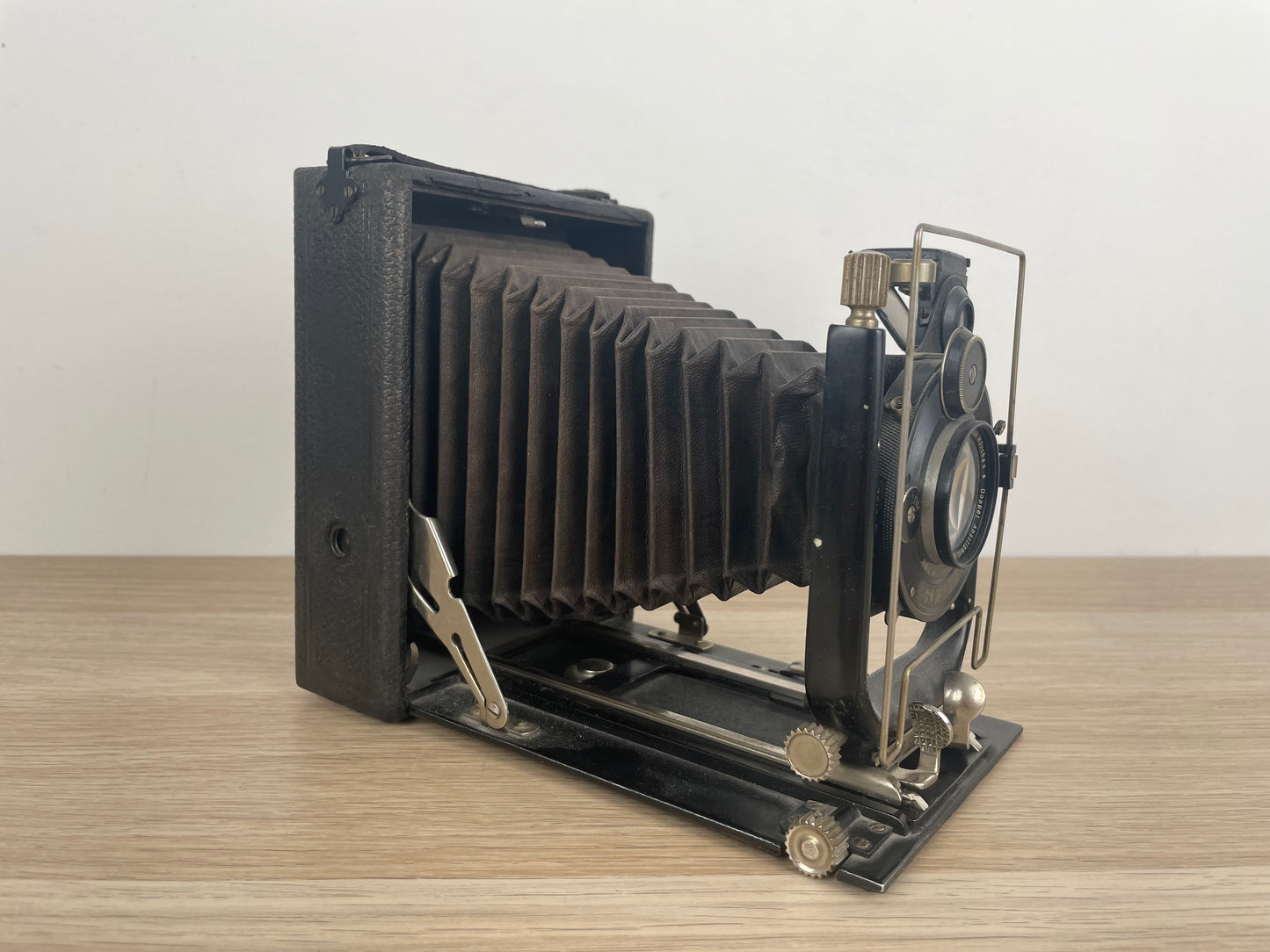 Antica Fotocamera A Soffietto Obiettivo Compur Macchina Fotografica Epoca Nero