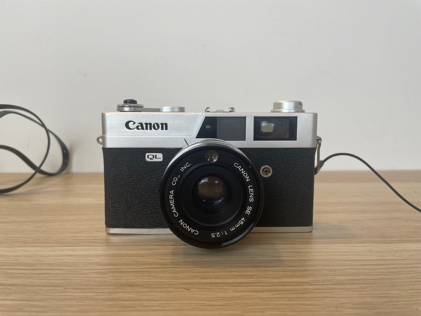 Fotocamera Analogica Canon Canonet QL25 Telemetro 35mm Obiettivo Vintage Nera