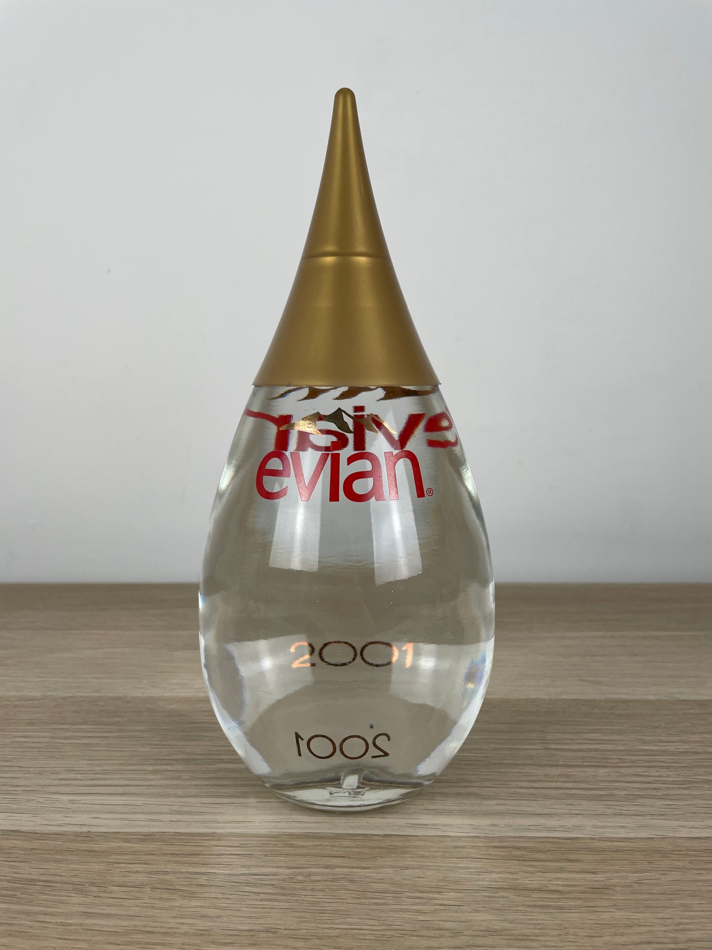 Bottiglia Promozionale Goccia Acqua Evian Anno 2001 Serie Limitata Teardrop Raro