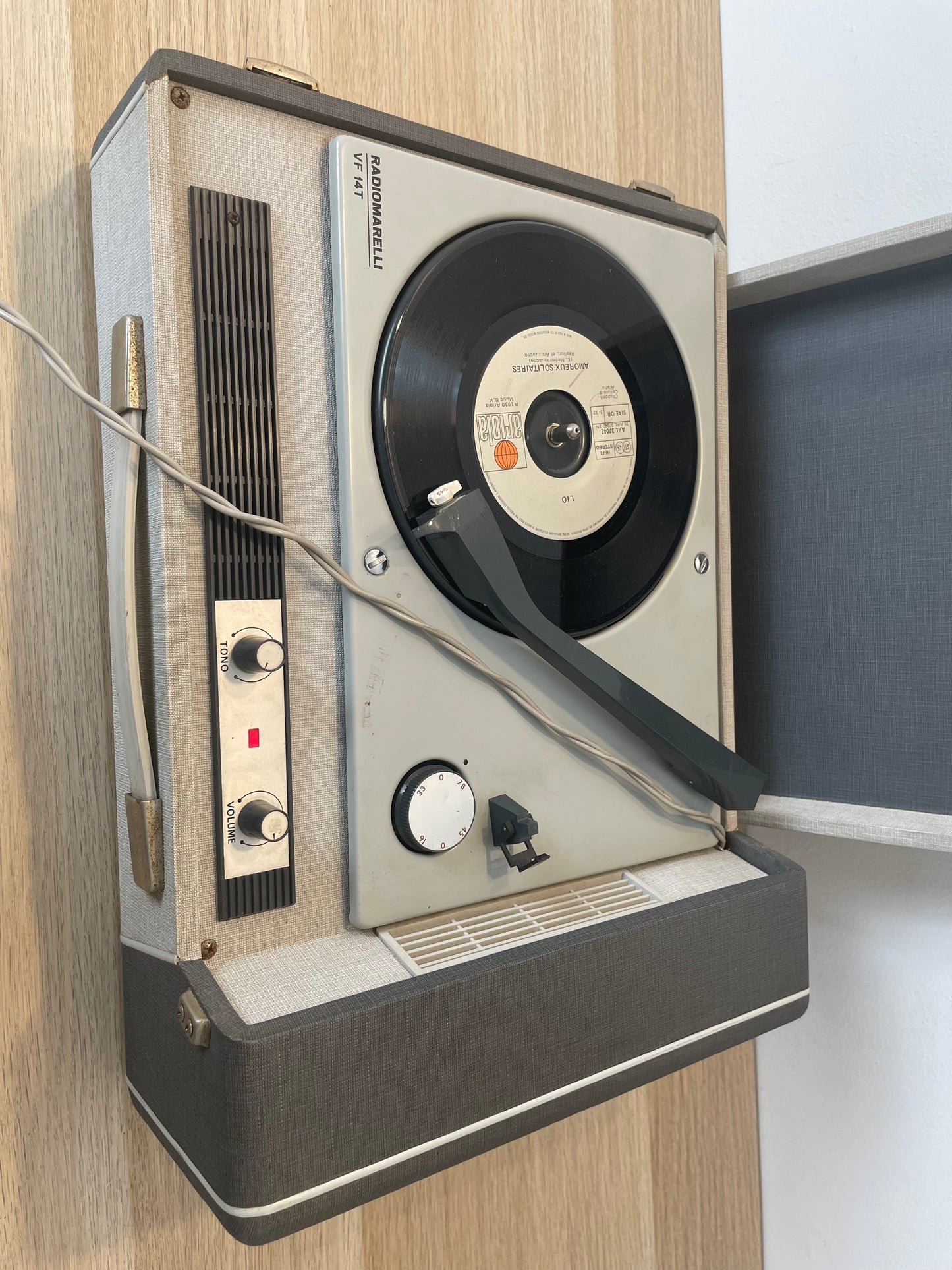 Fonovaligia Radiomarelli VF 14T Vintage Epoca Anni 60 Per Pezzi Di Ricambio Grigio