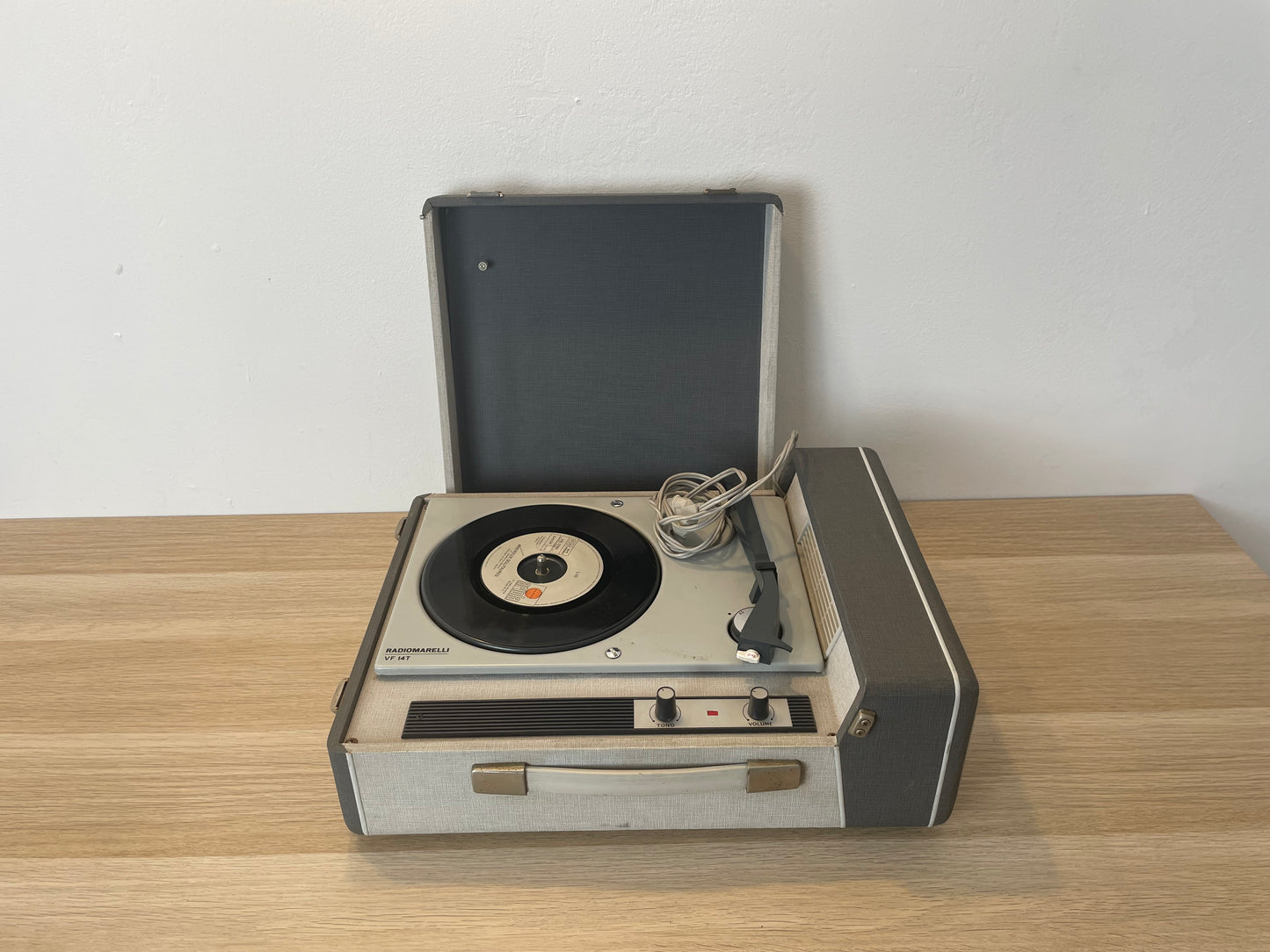 Fonovaligia Radiomarelli VF 14T Vintage Epoca Anni 60 Per Pezzi Di Ricambio Grigio