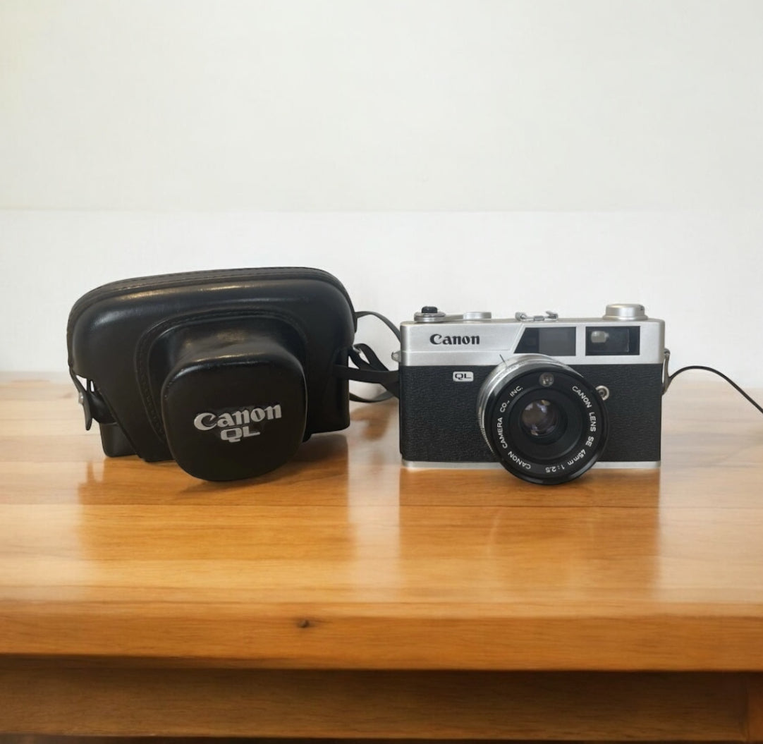 Fotocamera Analogica Canon Canonet QL25 Telemetro 35mm Obiettivo Vintage Nera