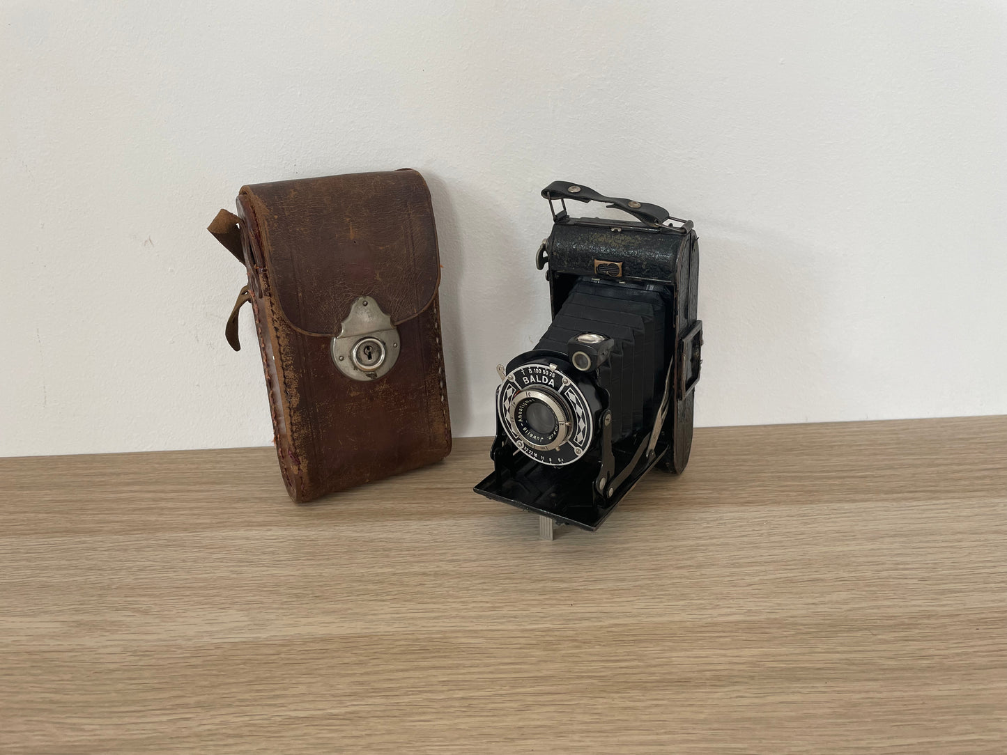 Antica Fotocamera A Soffietto Balda 6x9 Epoca Vintage Nera Con Custodia
