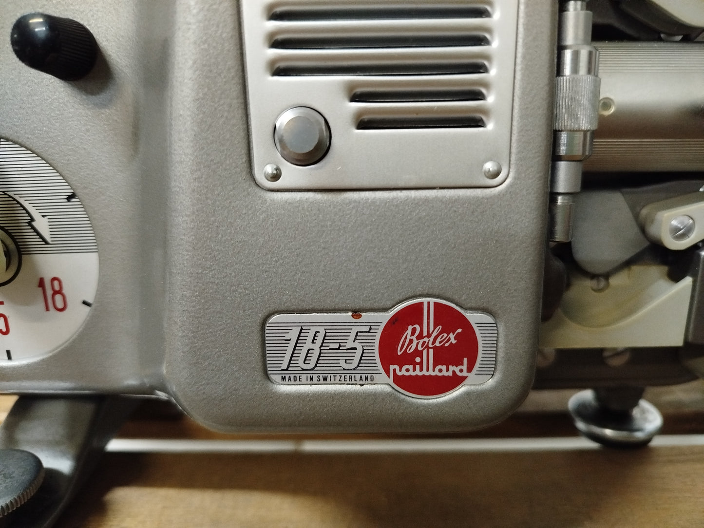 Antico Proiettore Bolex Paillard 18-5 Vintage Epoca Anni 60 Fabbricato in Svizzera E Custodia