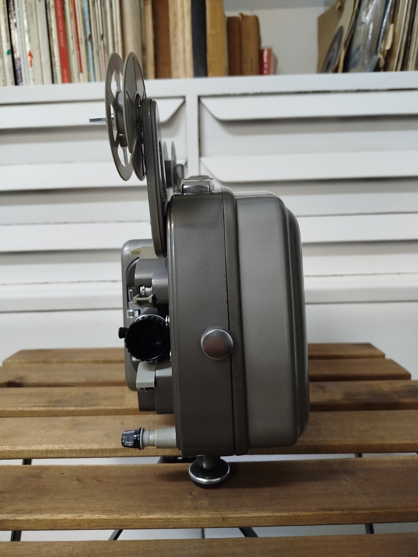 Antico Proiettore Bolex Paillard 18-5 Vintage Epoca Anni 60 Fabbricato in Svizzera E Custodia