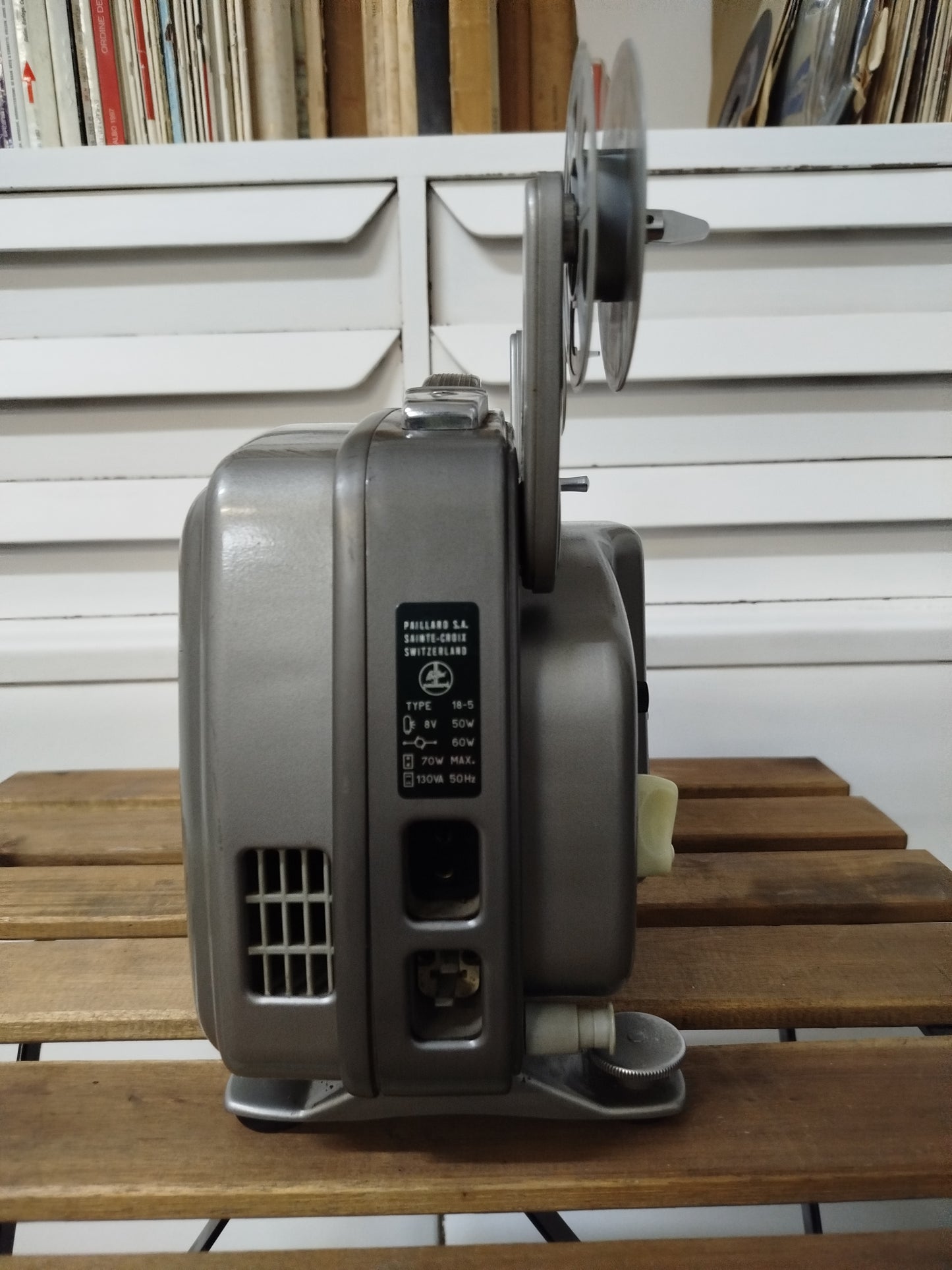 Antico Proiettore Bolex Paillard 18-5 Vintage Epoca Anni 60 Fabbricato in Svizzera E Custodia