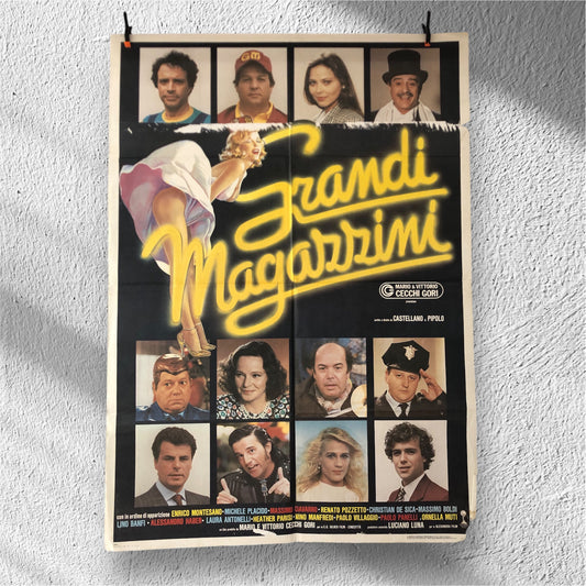 Manifesto Cinema Originale Film "Grandi Magazzini" Anno 1986, con Villaggio, Banfi, Boldi, Manfredi, misure 140x100
