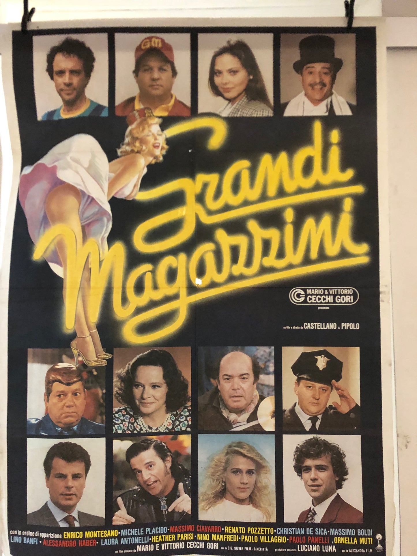 Manifesto Cinema Originale "Grandi Magazzini", Anno 1986, con Villaggio, Banfi, Boldi, misure 140x100