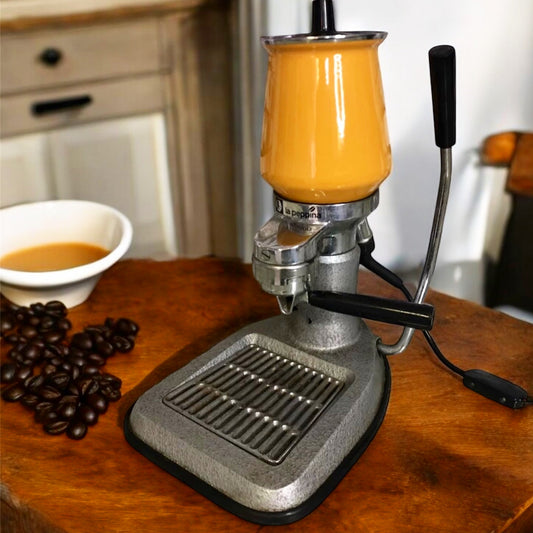 Macchina Caffè Caffettiera Espresso La Peppina Vintage Epoca Colore Giallo