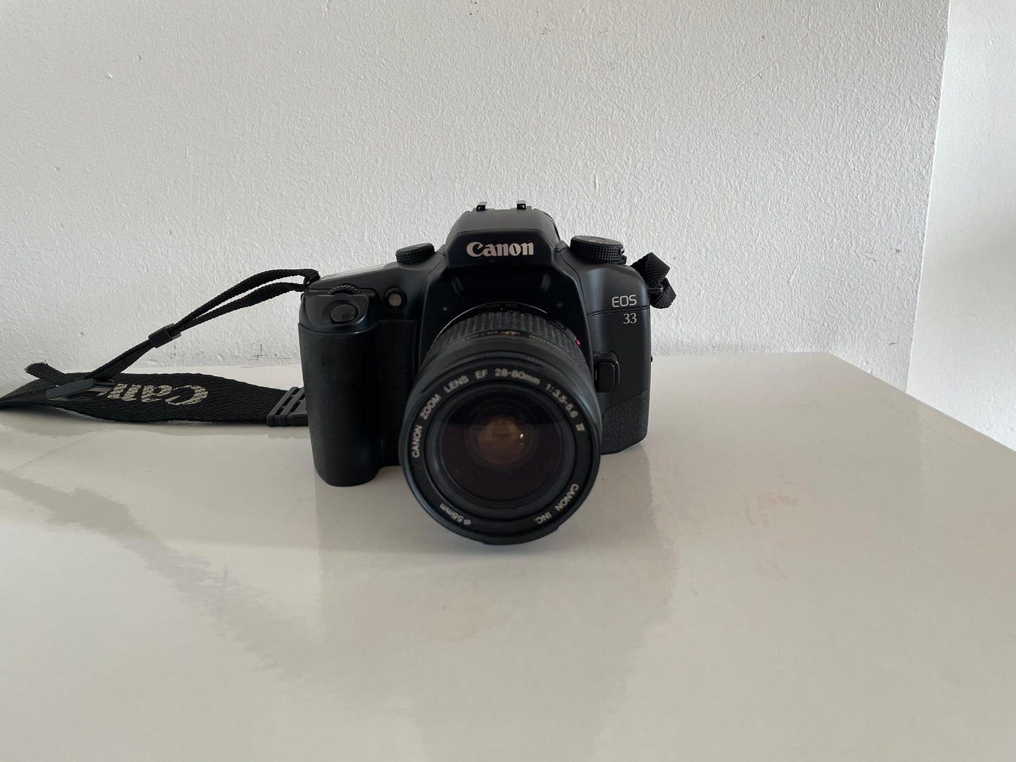 Fotocamera Analogica Canon EOS 33 Obiettivo Zoom 58mm Reflex 35mm Nero con Tracolla
