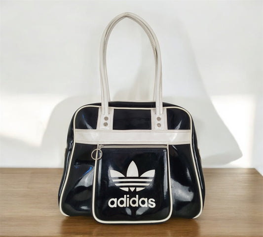 Borsa A Spalla Adidas In Vernice Vintage Anni 90 Nera E Bianca Con Logo Manici