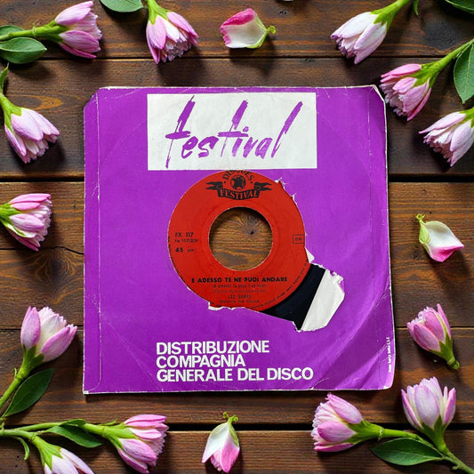 Disco 45 giri vinile Les Surfs E Adesso Te Ne Puoi Andare T'En Vas Pas Comme Ca 1964