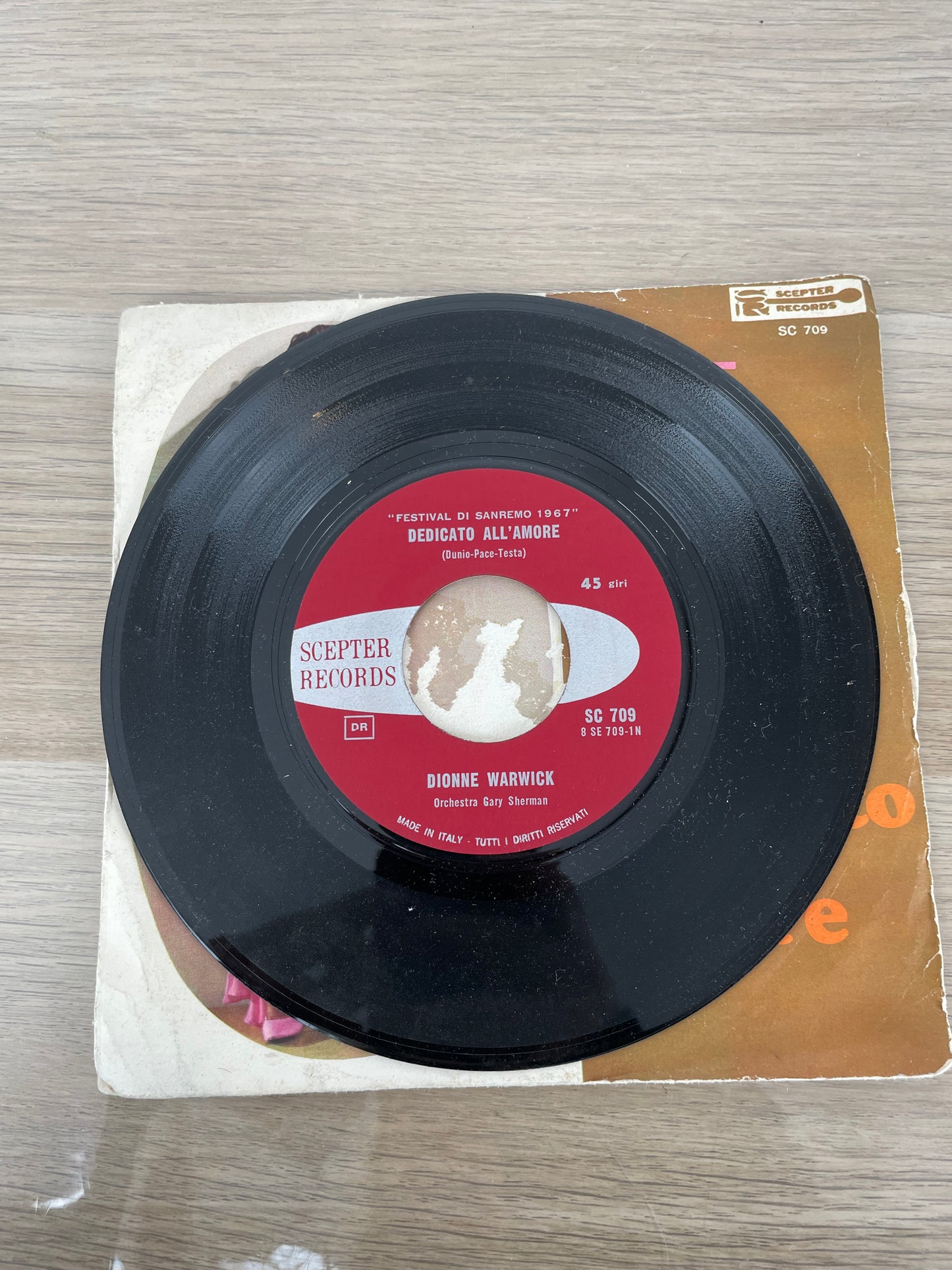 Disco 45 giri vinile Dionne Warwick Dedicato All'Amore Go With Love 1967