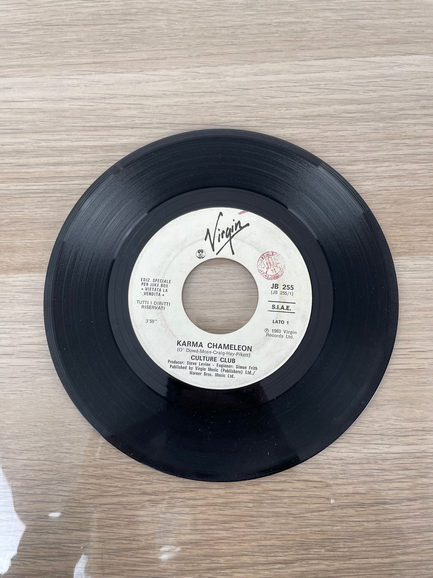 Disco 45 giri vinile Culture Club Karma Chameleon UB 40 Red Red Wine Jukebox