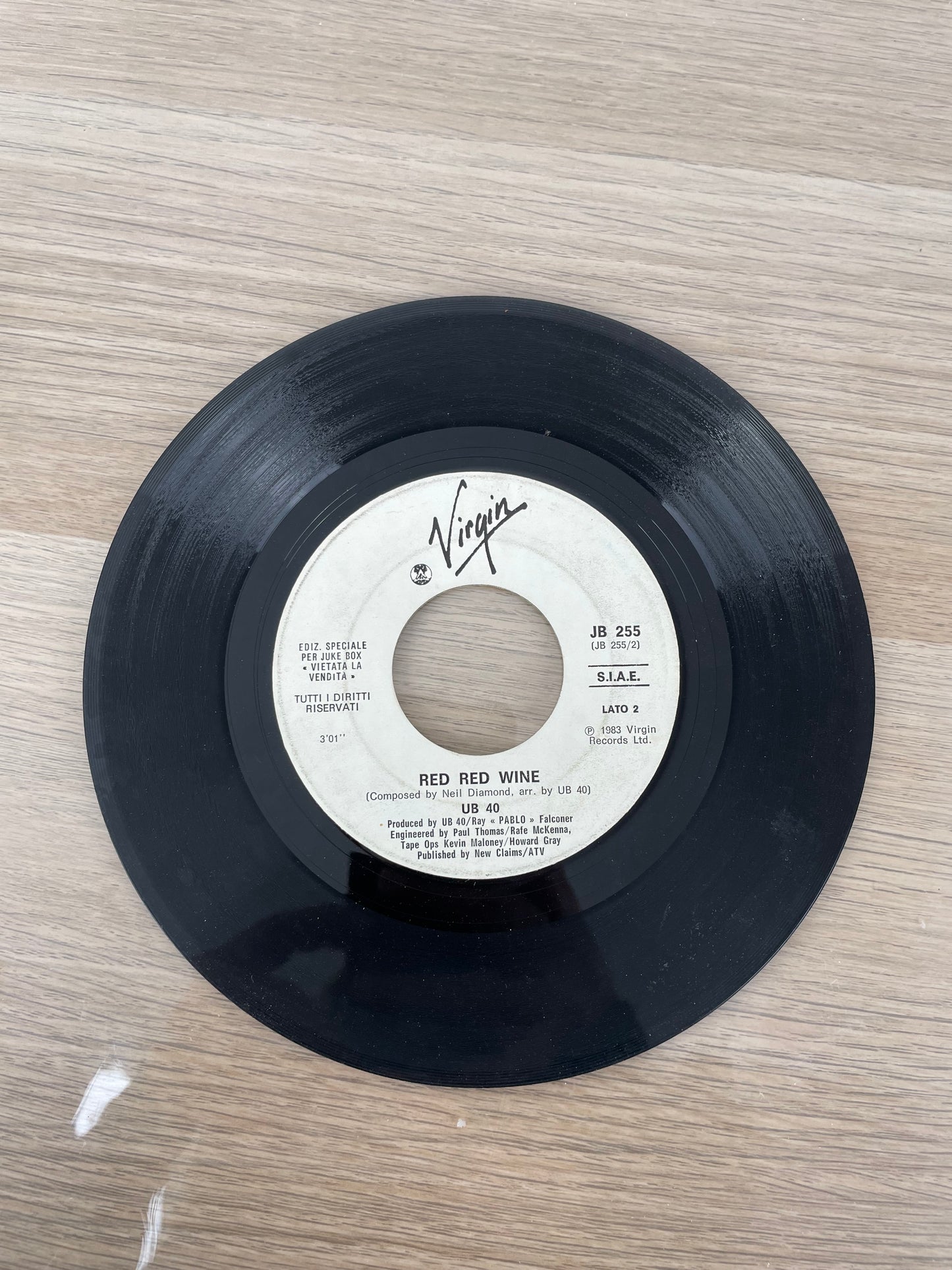 Disco 45 giri vinile Culture Club Karma Chameleon UB 40 Red Red Wine Jukebox