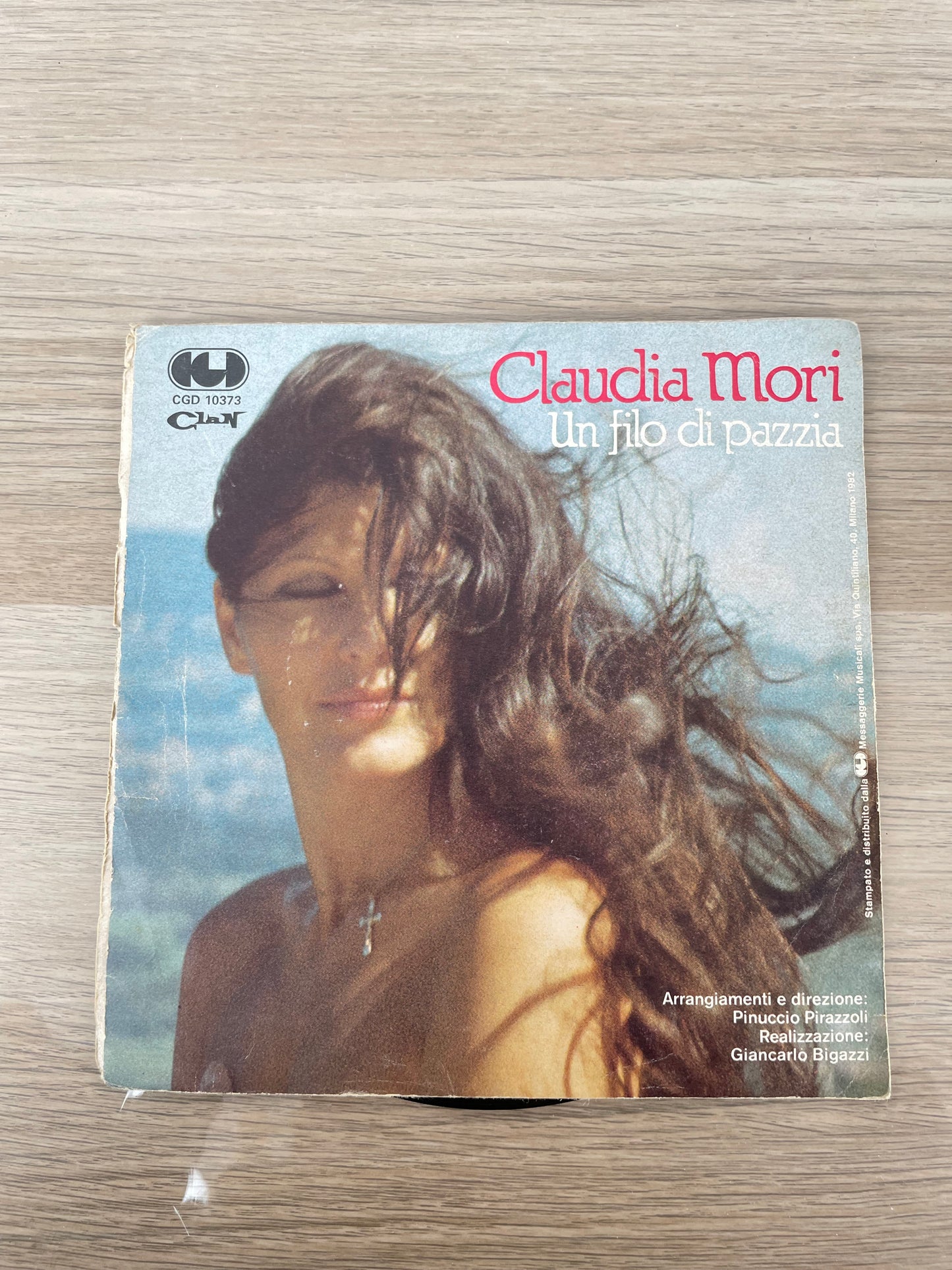 Disco 45 giri vinile Claudia Mori Non succederà più Un Filo di pazzia 1982