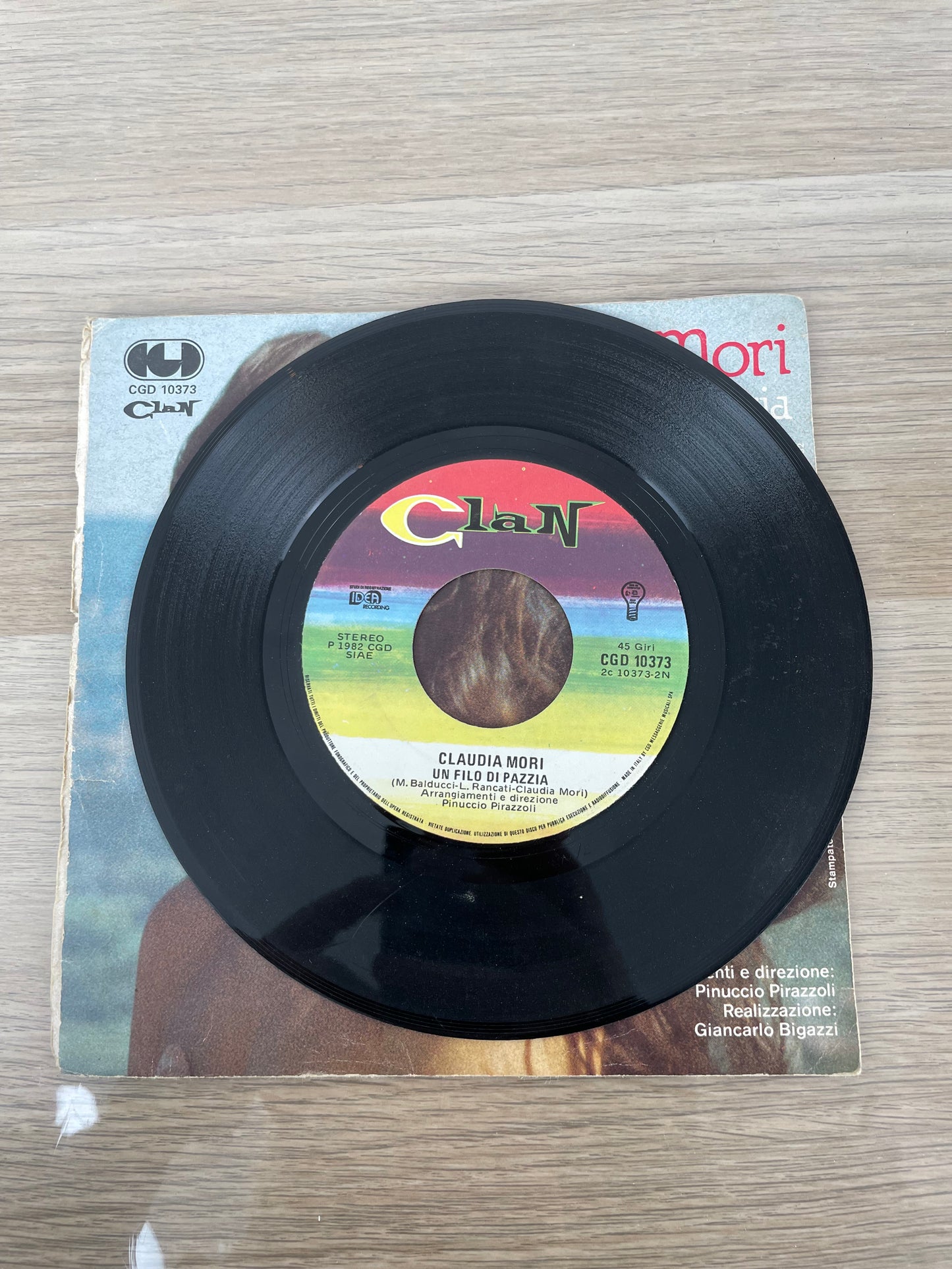 Disco 45 giri vinile Claudia Mori Non succederà più Un Filo di pazzia 1982