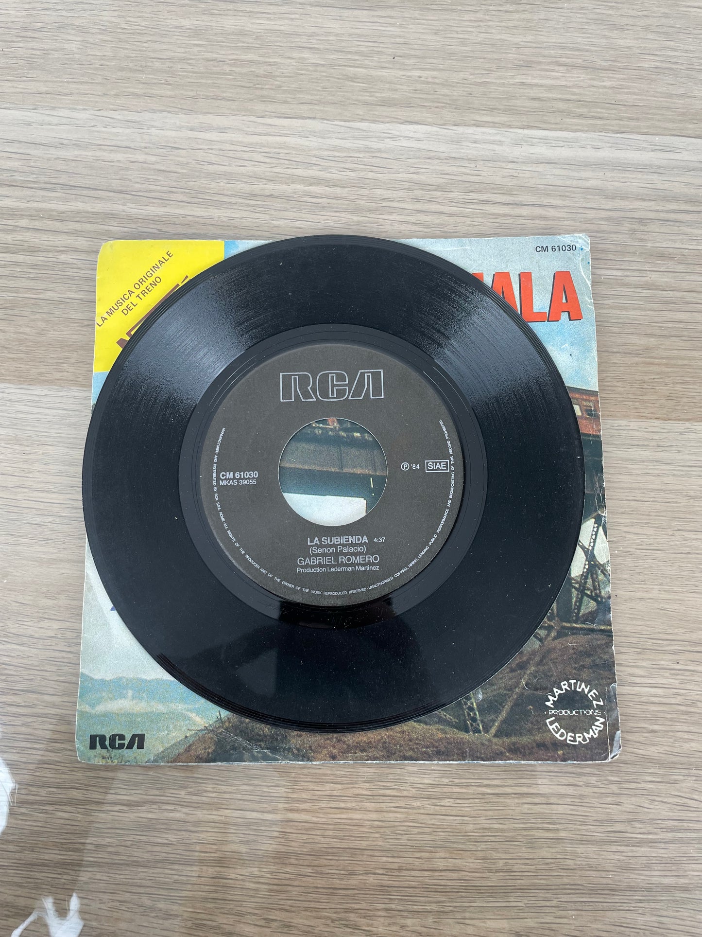 Disco 45 giri vinile La Colegiala Rodolfo Y Su Tipica La Subienda 1975