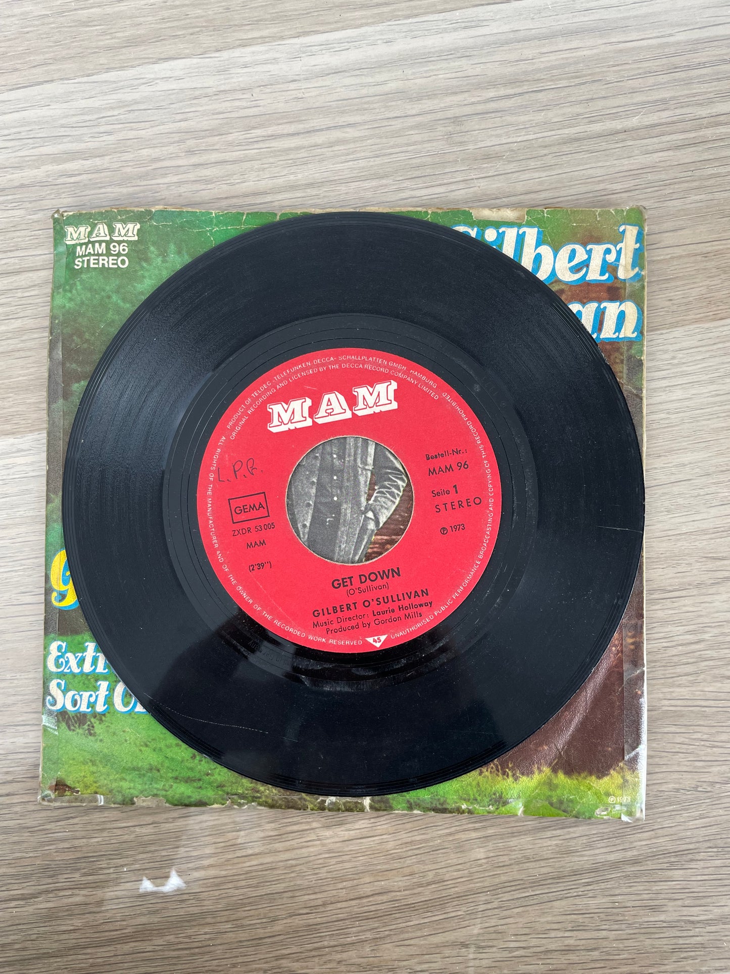 Disco 45 giri vinile Guilbert o'Sullivan Get Down A Very Extraordinary Sort Of Girl 1973