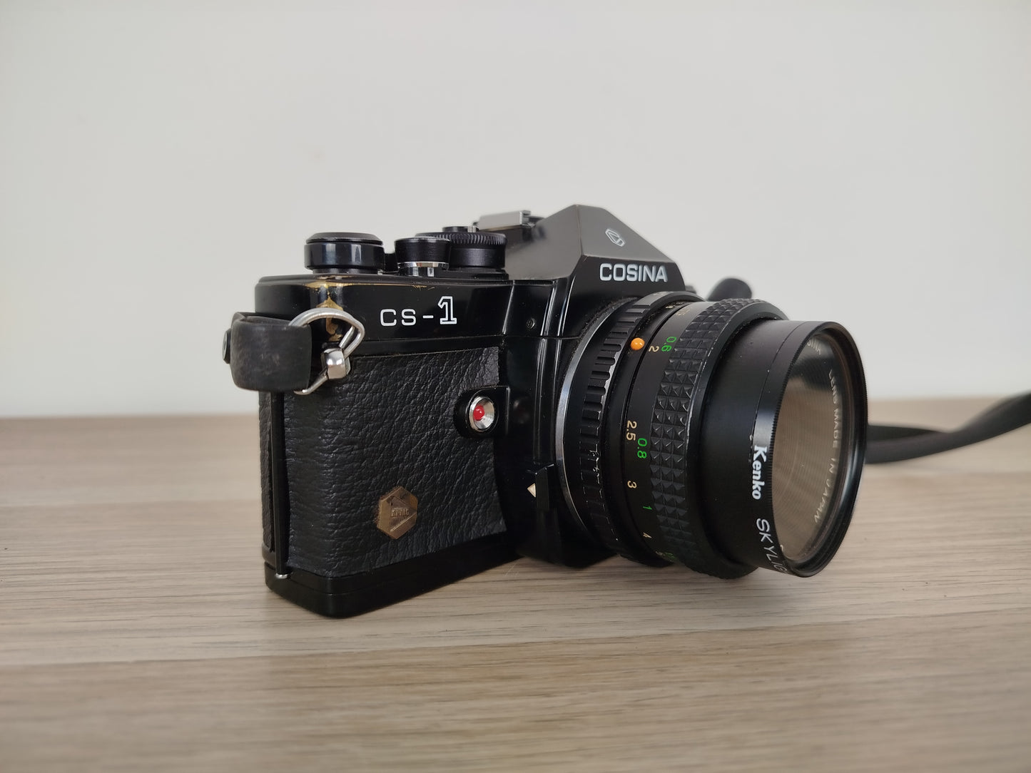 Fotocamera Analogica Cosina Cs-1 Reflex 35mm Nera Con Custodia Macchina Foto
