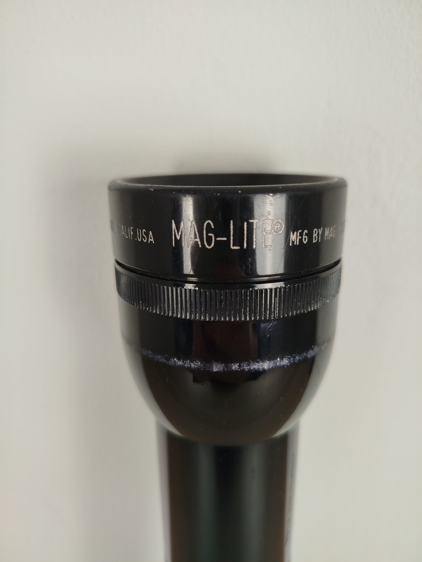 Torcia MAG-LITE MF6 By Mag Instrument Ontario California USA Concerto + Batterie