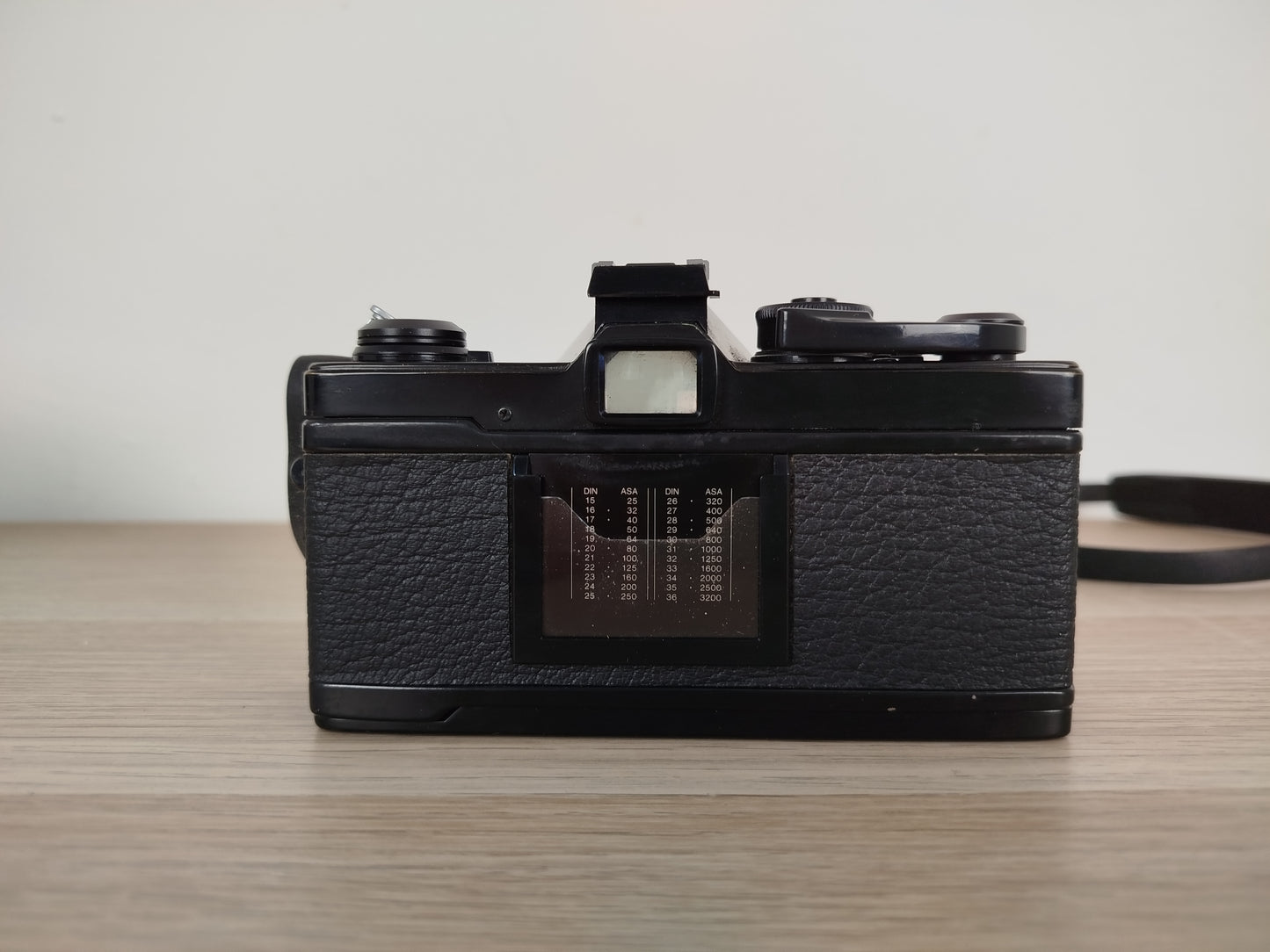 Fotocamera Analogica Cosina Cs-1 Reflex 35mm Nera Con Custodia Macchina Foto