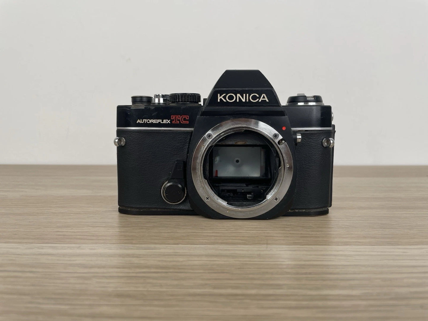 Fotocamera Analogica Konica Autoreflex TC Solo Corpo Macchina Fotografica Nero