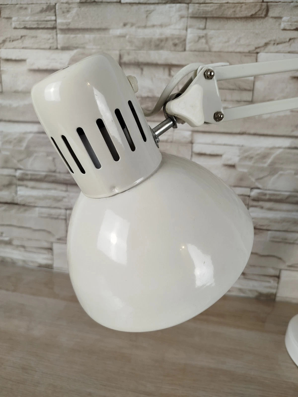 Lampada Da Tavolo Snodabile Industriale Bianca Da Officina Vintage Con Cavo