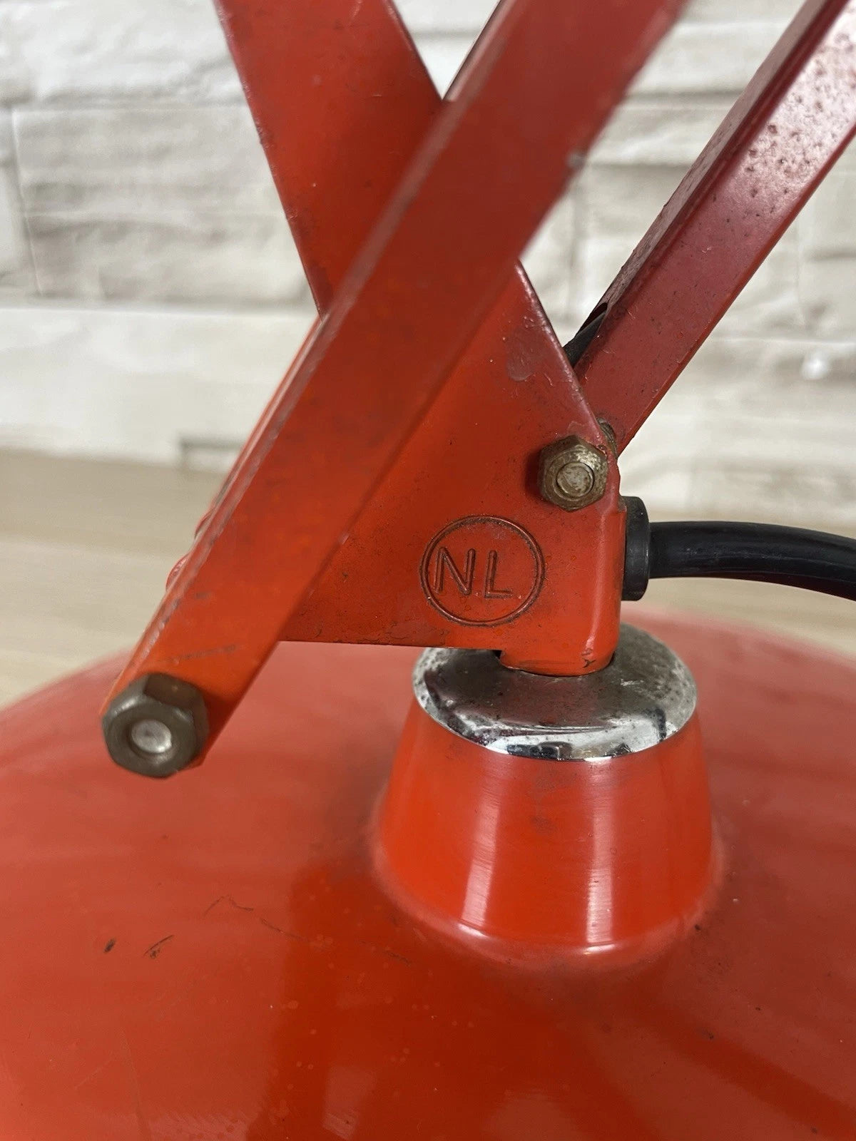 Lampada Da Tavolo Luxo Naska Loris Rosso Vintage Epoca Snodabile Industriale