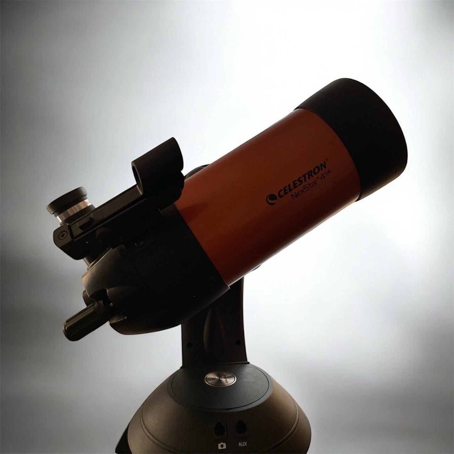 Telescopio Celestron NexStar 4Se USA Luna Stelle Pianeti Arancione E Treppiede
