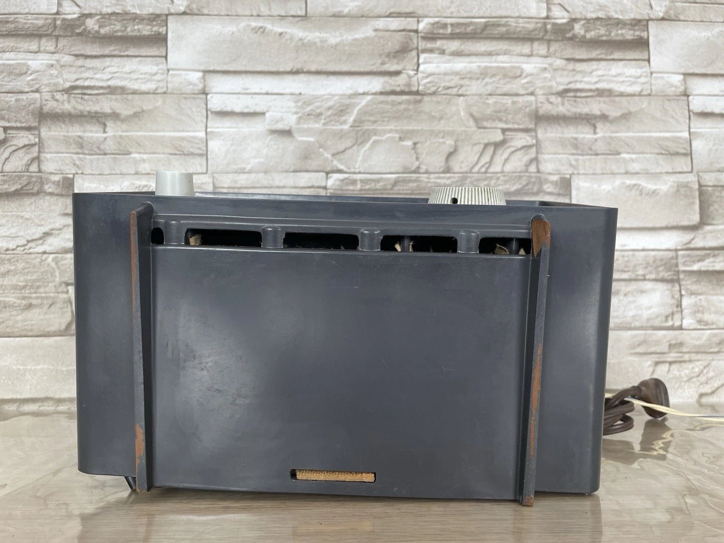 Radio Philips 050 BU Plastica Nera OM Epoca Anni 60 A Valvole Italiana Rara