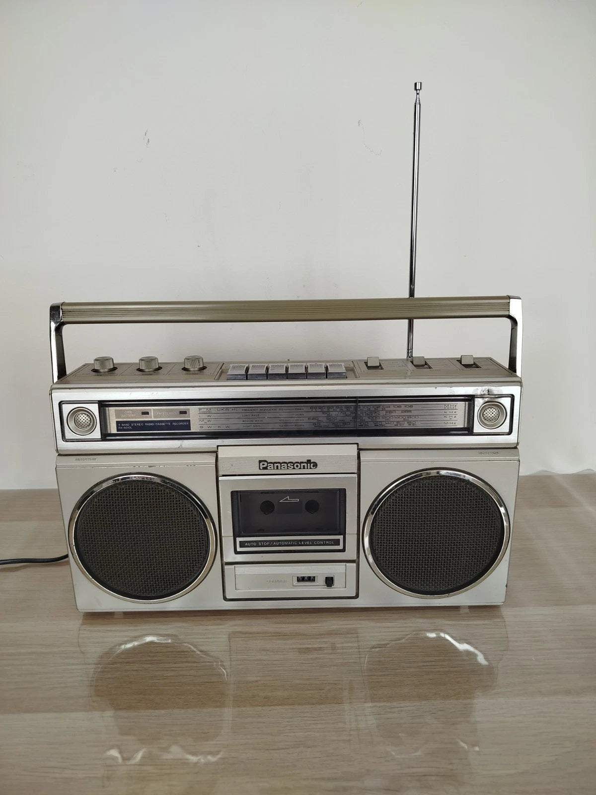 Boombox Ghettoblaster Radio Portatile Panasonic RX-5010LS Argento FM AM E Cavo