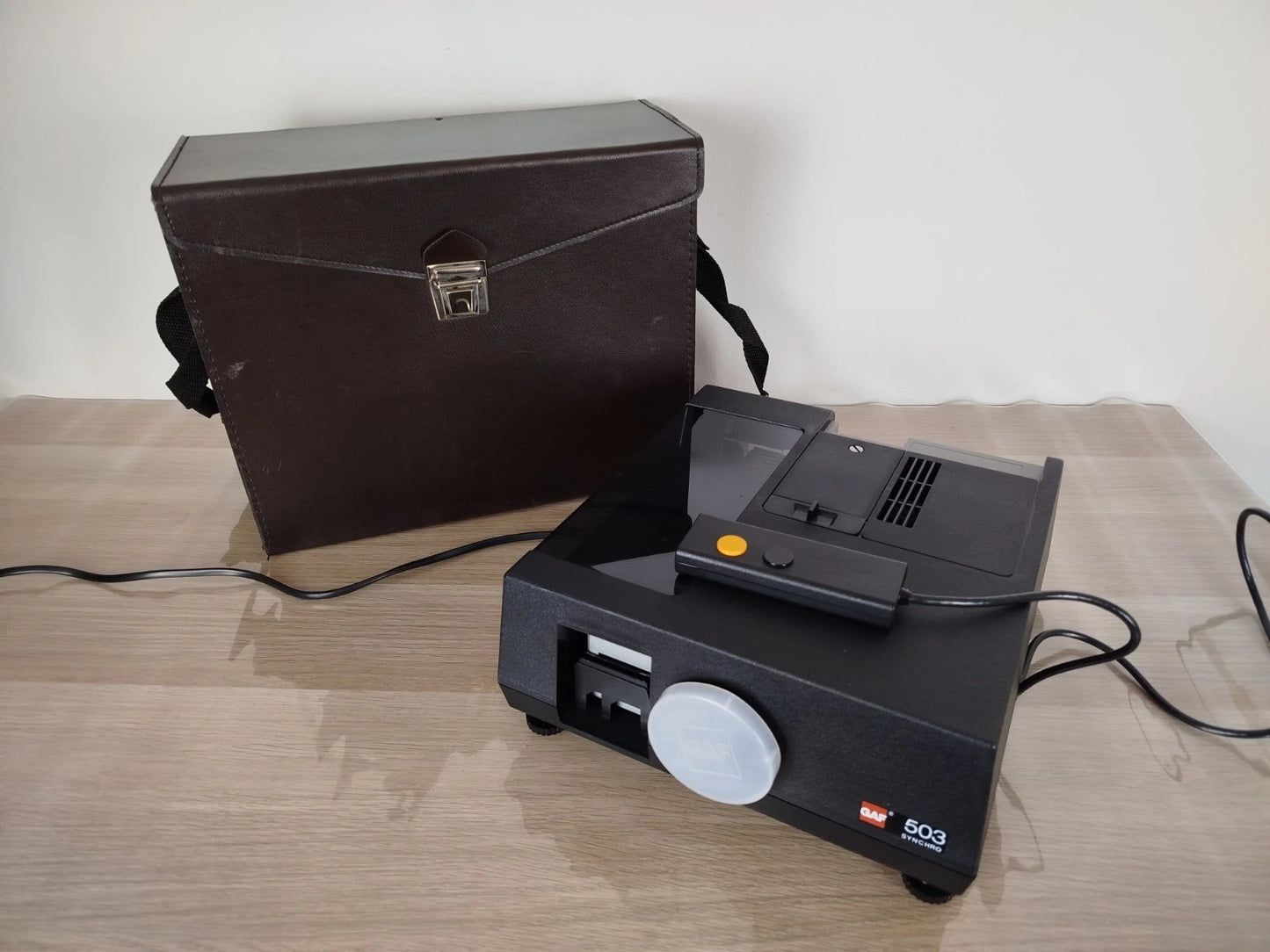 Proiettore Diapositive Gaf 503 Synchro Nero Vintage Con Telecomando Custodia