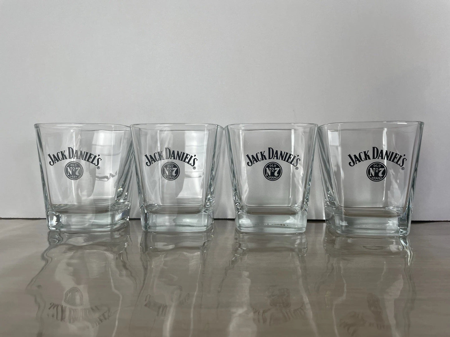 Servizio Da 4 Bicchieri Da Whisky Jack Daniel's Old N7 In Vetro Promozionali