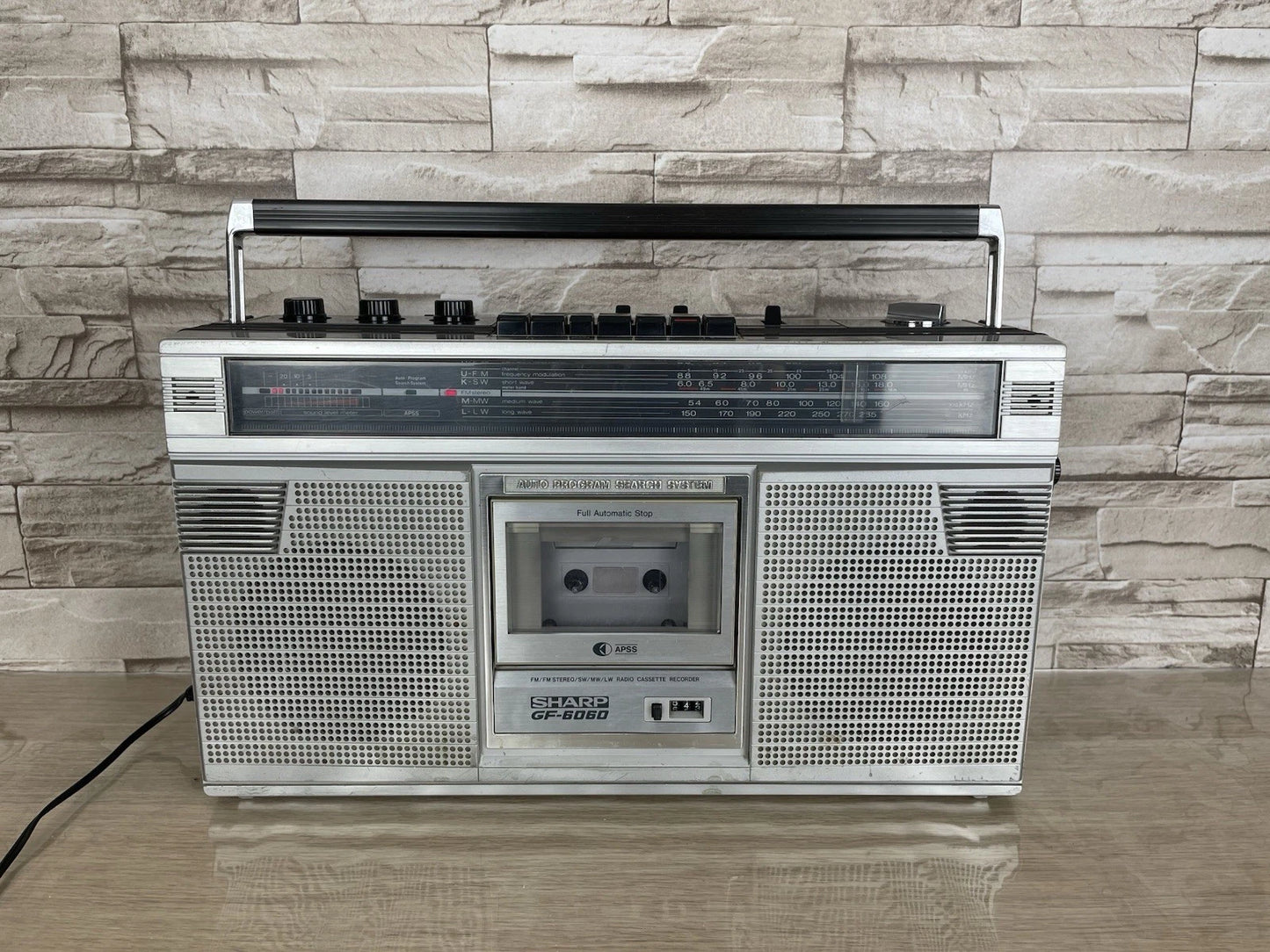 Boombox Ghettoblaster Sharp GF-6060 Stereo Cassette Deck Radio AM FM Argento