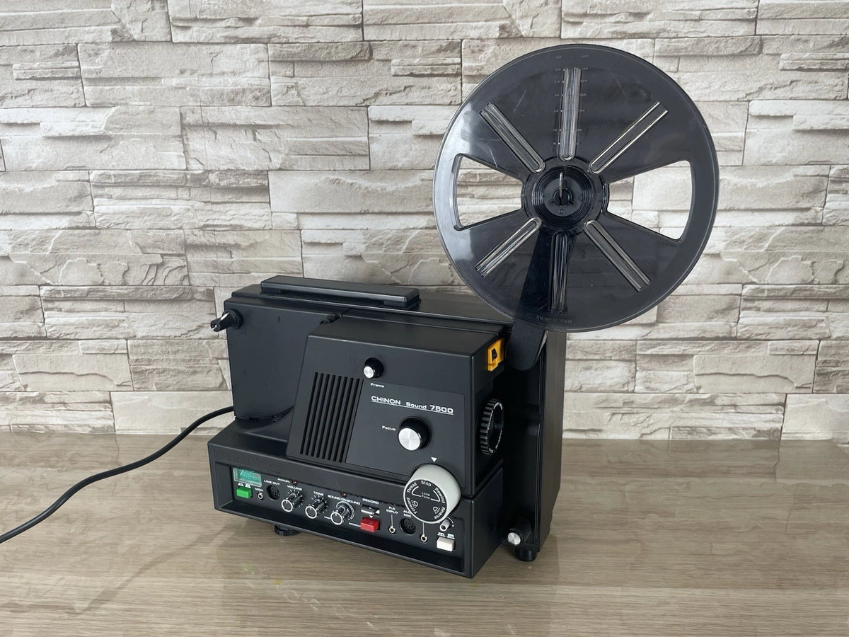 Proiettore Chinon Sound 7500 Sonoro Bobina Single8 Super8 Anni '70 Nero Vintage