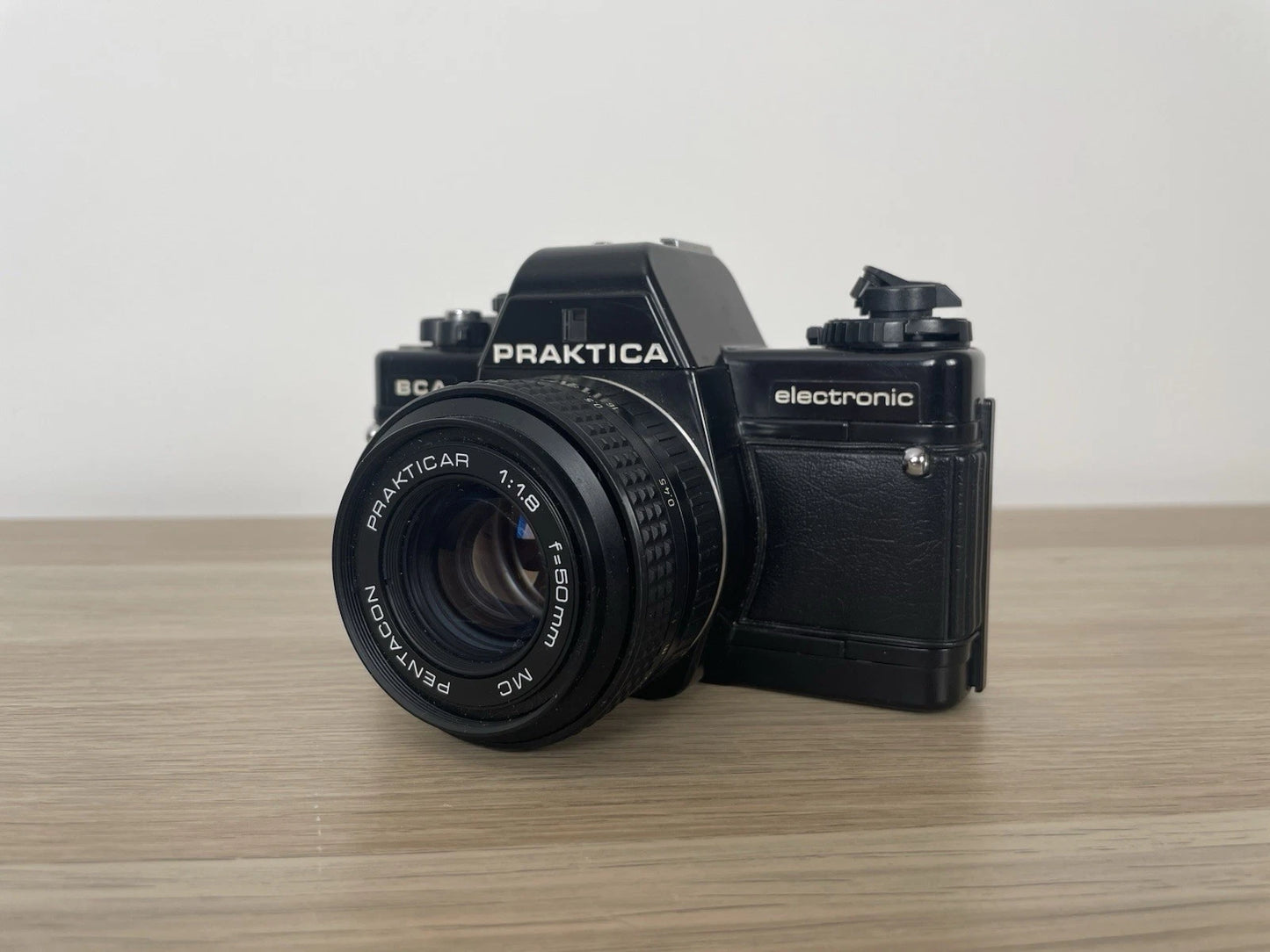 Fotocamera Praktica BCA Electronic Analogica Reflex 35 mm Flash Obiettivo Nero