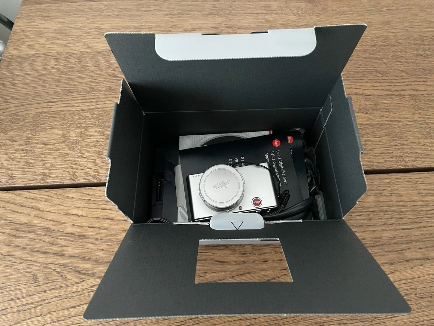 Fotocamera Digitale Leica D-LUX 2 Argento Con Scatola Accessori Cavo Libretto