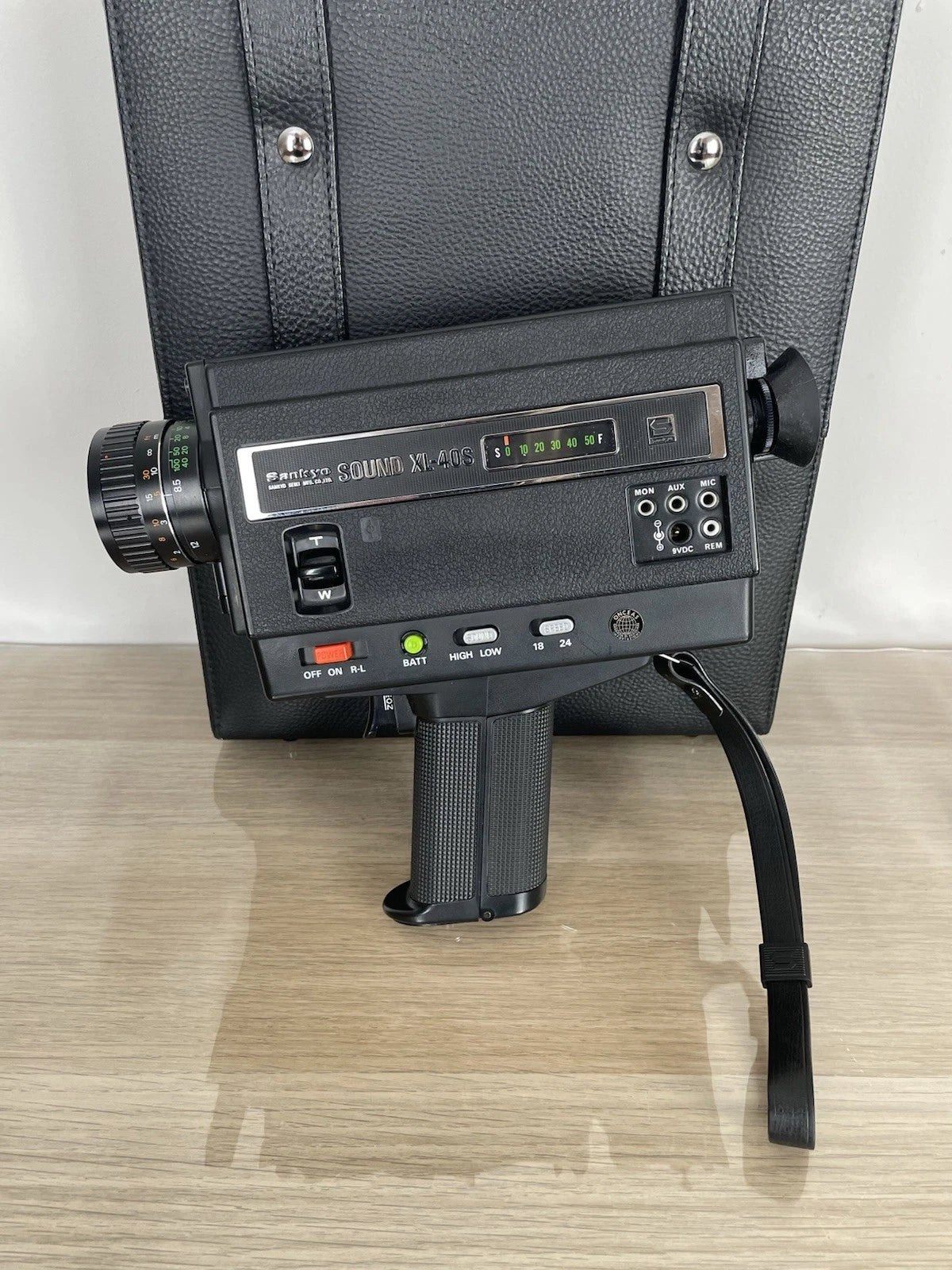 Cinepresa Sankyo Sound XL 40 S Giappone Vintage 1975 Nero Super 8 Sonora ASA