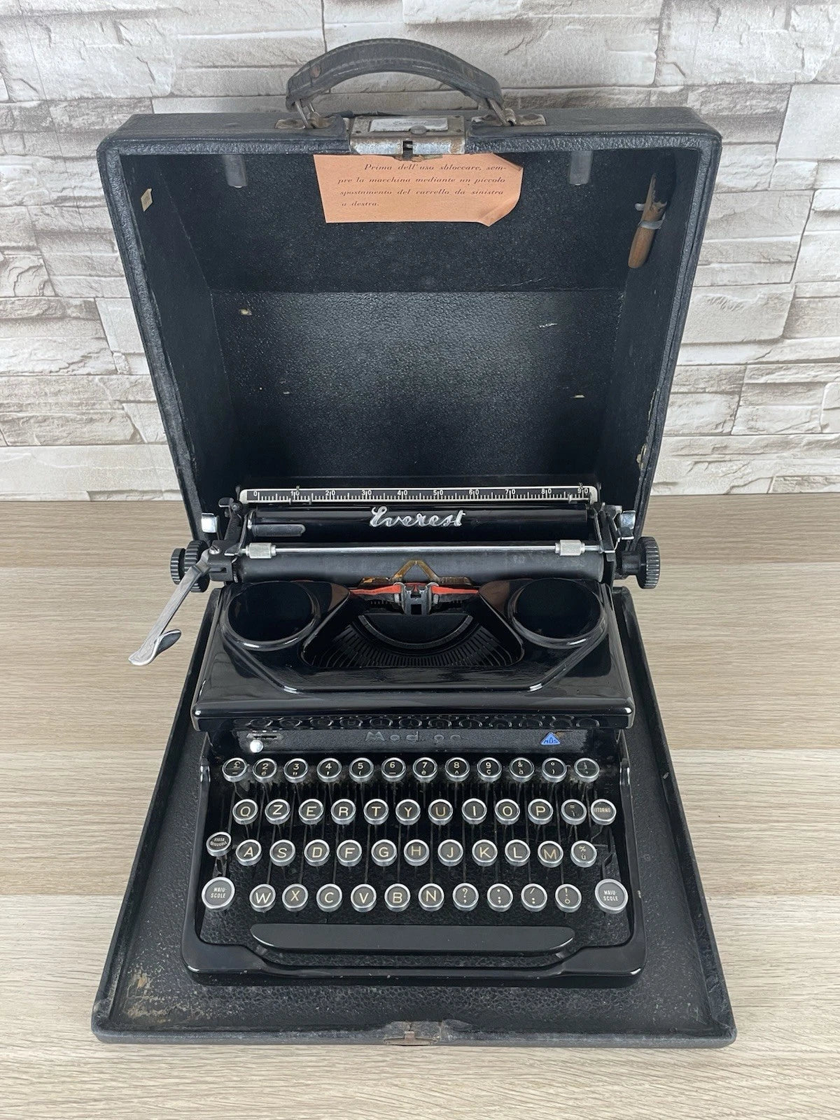 Macchina Per Scrivere Everest Mod.90 Milano Vintage Epoca Anni 40/50 Nera