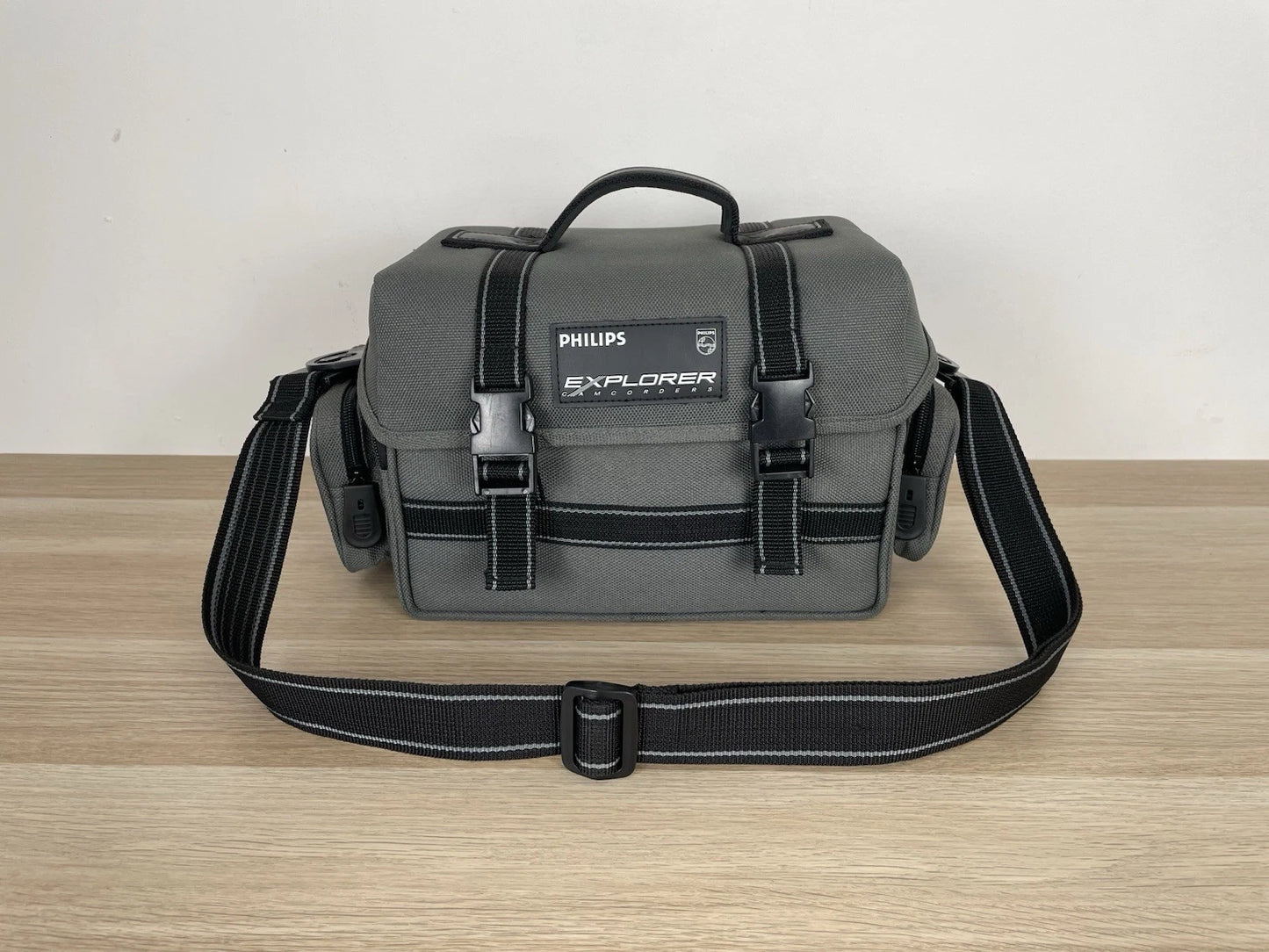 Borsa Per Fotocamera E Attrezzatura Fotografica Philips Explorer AV1075 Grigio