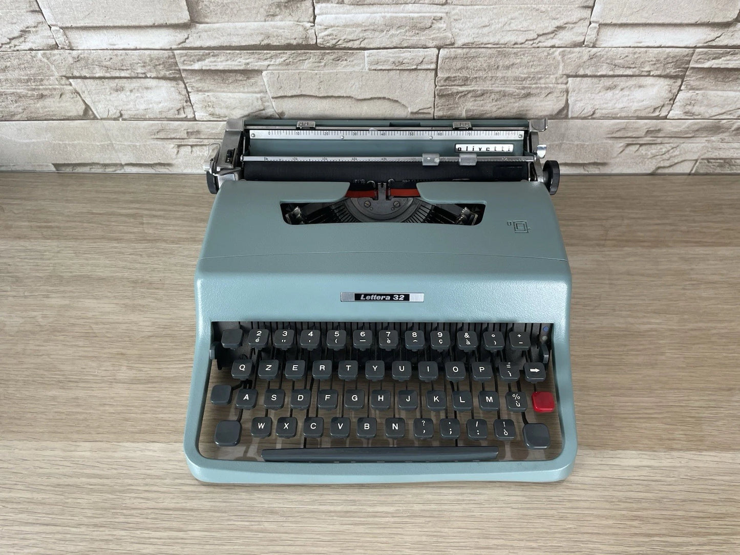 Macchina Da Scrivere Olivetti Lettera 32 Vintage Design Nizzoli Anni 60 Azzurra