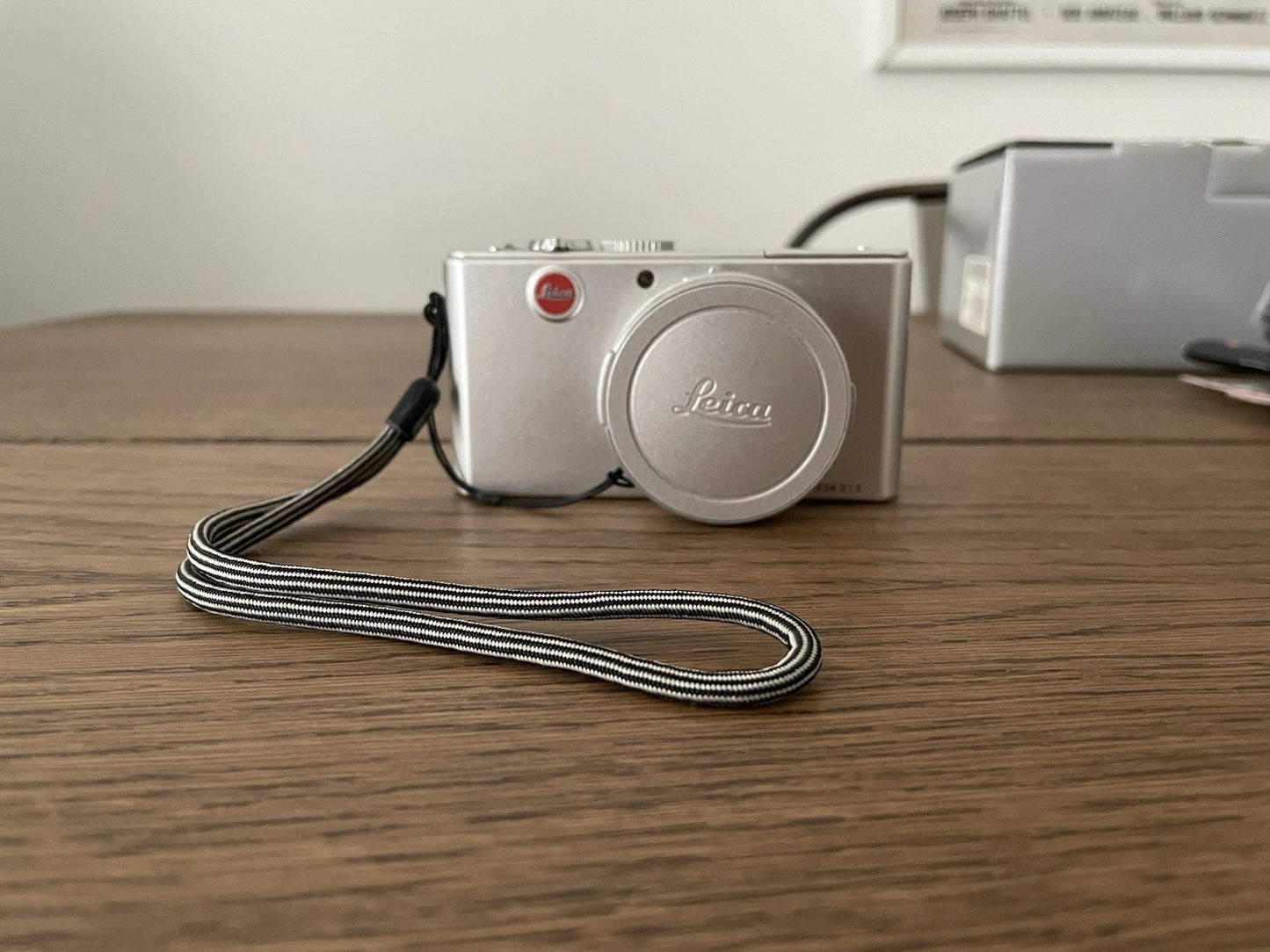 Fotocamera Digitale Leica D-LUX 2 Argento Con Scatola Accessori Cavo Libretto